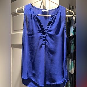Adorable blue Lush sleeveless shirt
